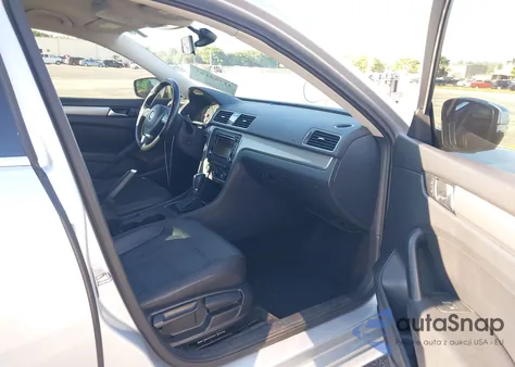 2015 Volkswagen Passat 1.8T Limited Edition from USA, damaged, VIN 1VWAS7A32FC117843